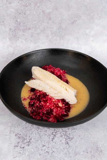 Zander mit Couscous und Randen